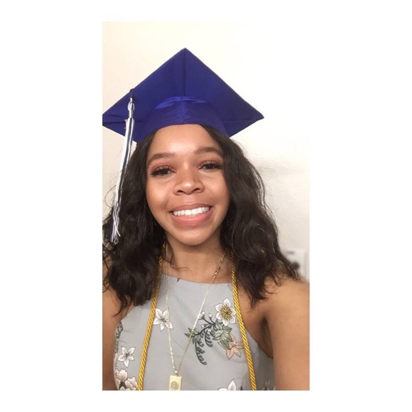 Meet your Posher, Olivia😜😇💞 - Picture 1 of 5